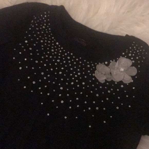 BEAUTIFUL LONG SLEEVE SHIRT! - Picture 2 of 2